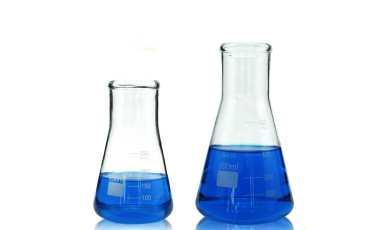 Conical flask with a wide throat