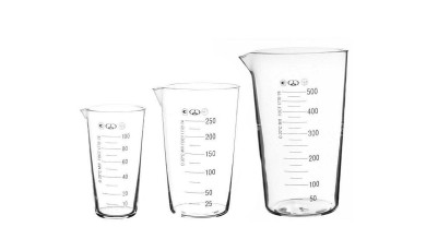 Laboratory glasses and beakers