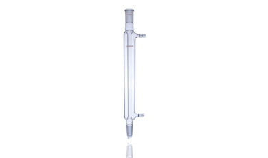 Straight tube condenser